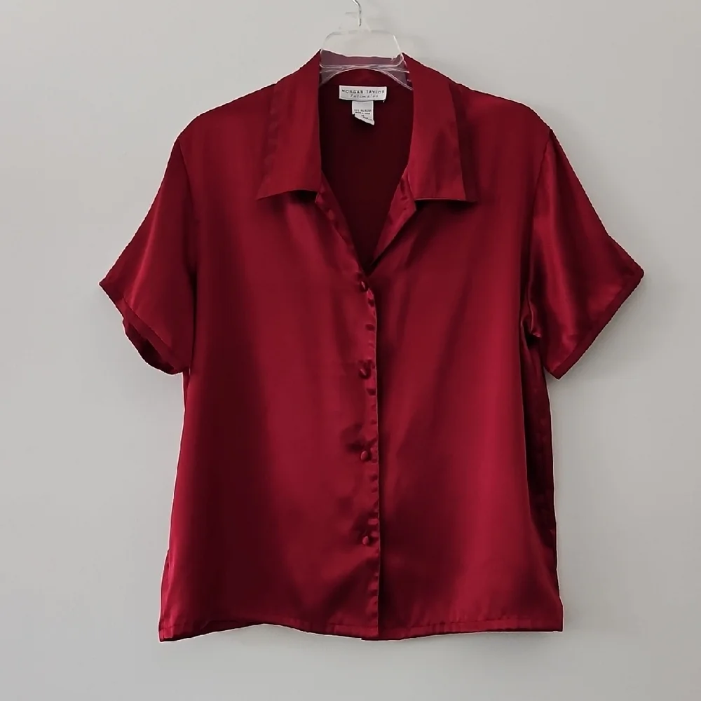 Morgan Taylor Intimates Cherry Red Satin Button Up Lounge Top Pajama Size Medium